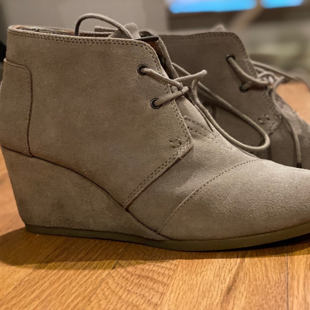 Toms Suede Wedge Booties